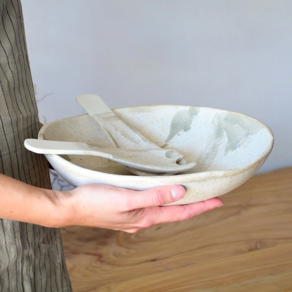 Kim Wallace Ceramic Serving bowl ~ Naturals