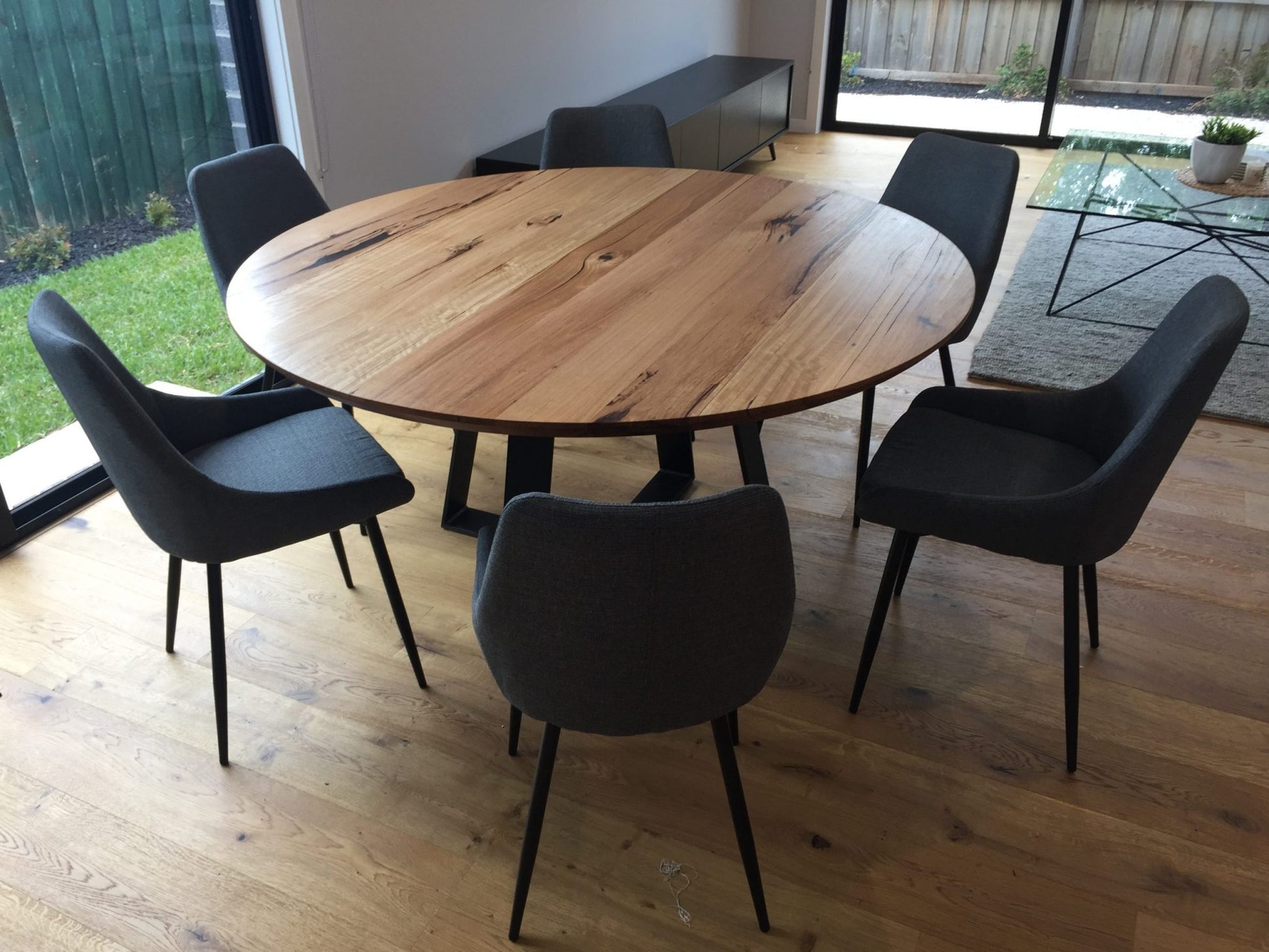 Round Cross Artisan dining table